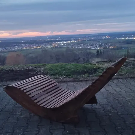 Apartment Einssein Bergfried - Mit Weitblick Dettingen unter Teck Eksteriør billede